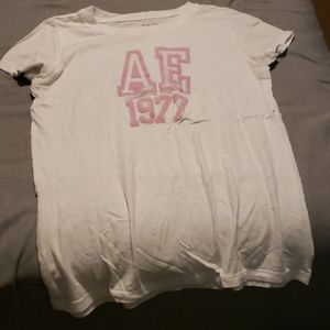 AE American Eagle T-Shirt
